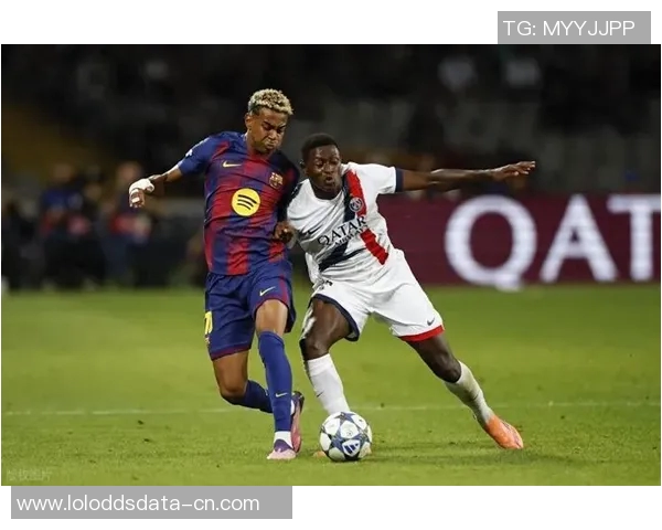 中超联赛激情四射巴萨逆袭曼城红牌事件引发热议与转会猜想