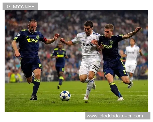 英超焦点战平局揭幕皇马与波尔图斗智斗勇引发转会热议