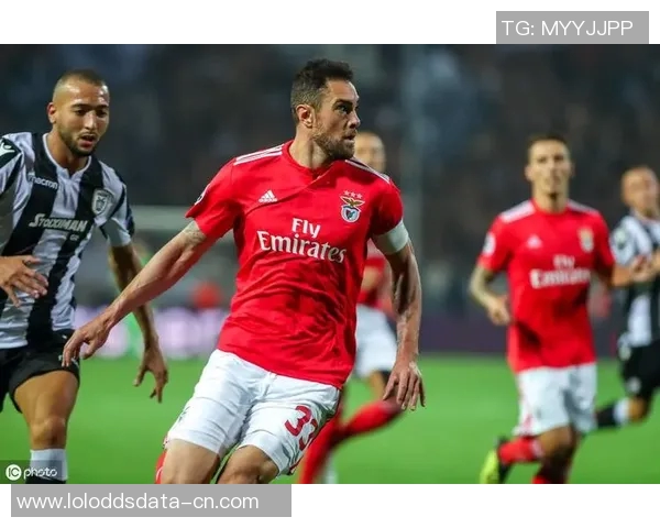 西甲精彩对决那不勒斯大胜本菲卡乌龙球成比赛转折点分析