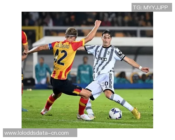 友谊赛精彩回顾：本菲卡逆转切尔西红牌事件引发全场热议